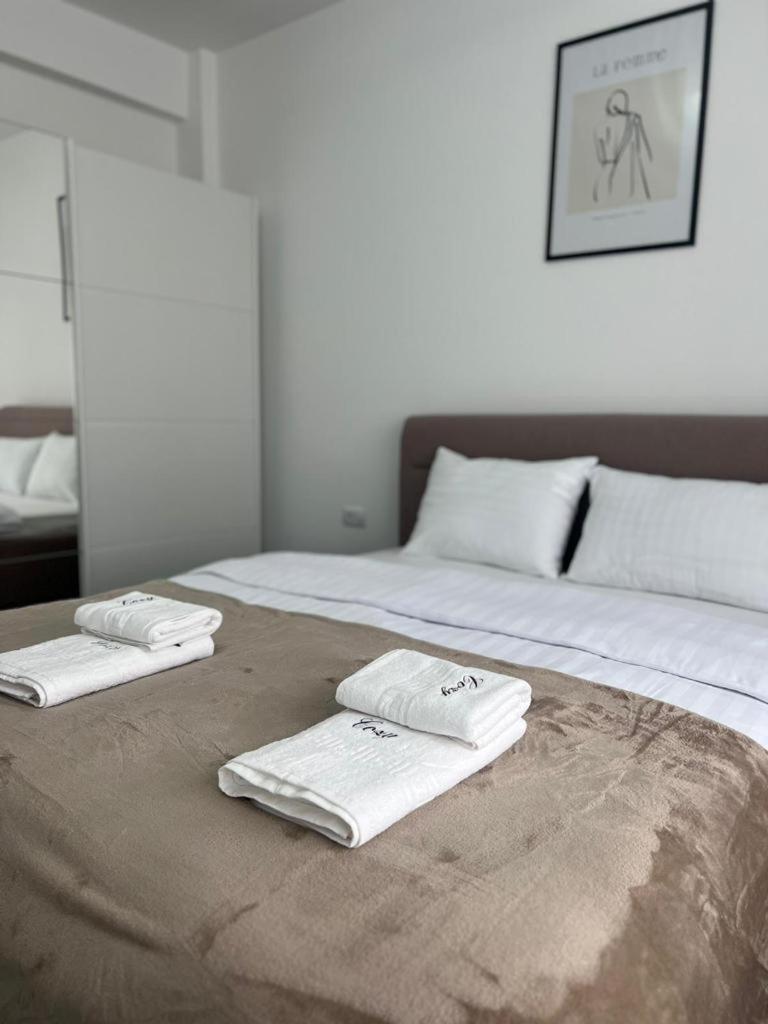 Luxury Cozy Apartments Suceava Exterior foto